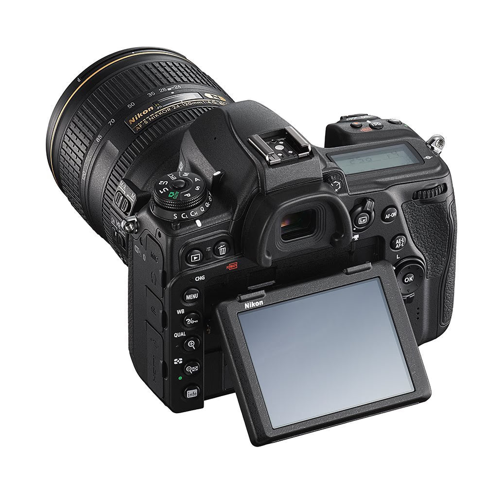 Nikon D780 KIT 24-120MM